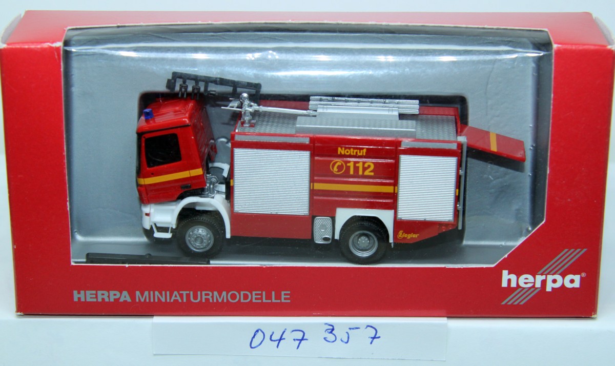 Herpa 047357, Mercedes Benz Actros S TLF 24/60, "Feuerwehr"