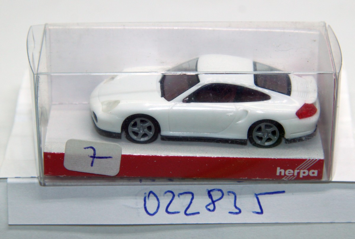 Herpa 022835, Porsche 911 Turbo 996, weiß