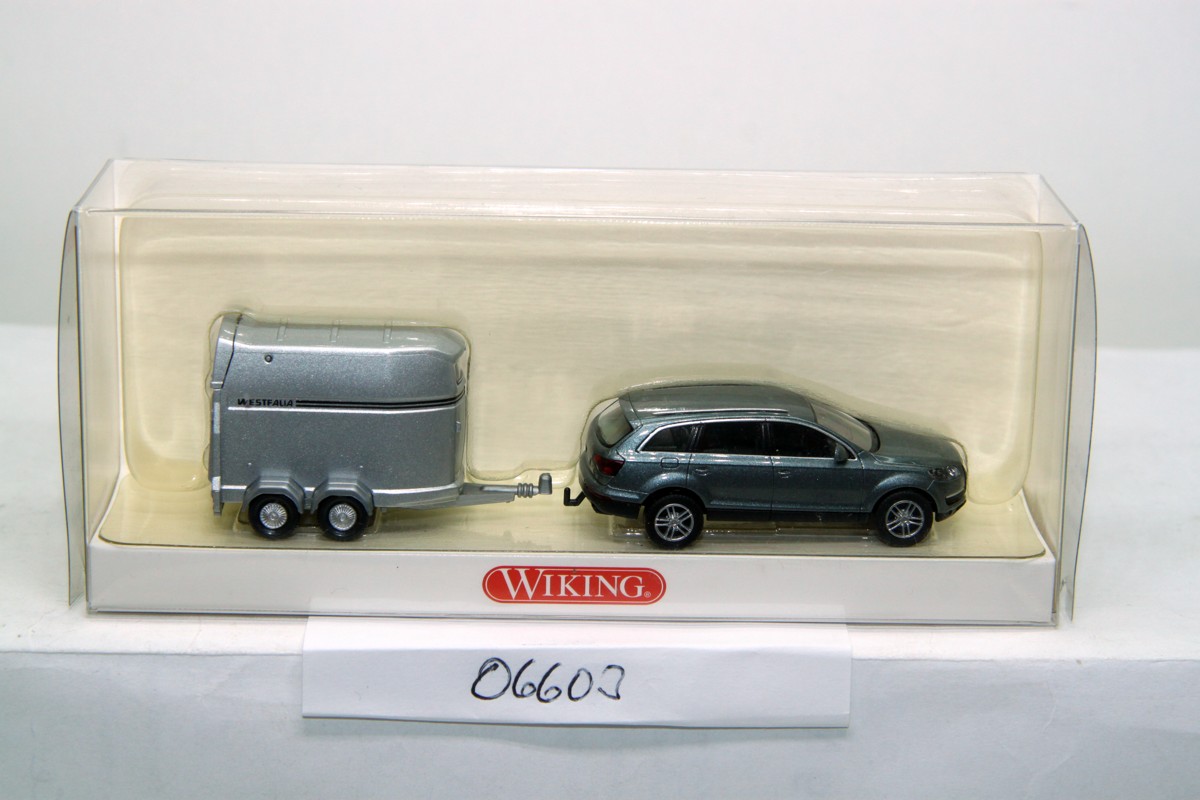 Wiking 06603, Audi Q7 4,2, FSI quattro mit Westfalia Pferdeanhänger, 