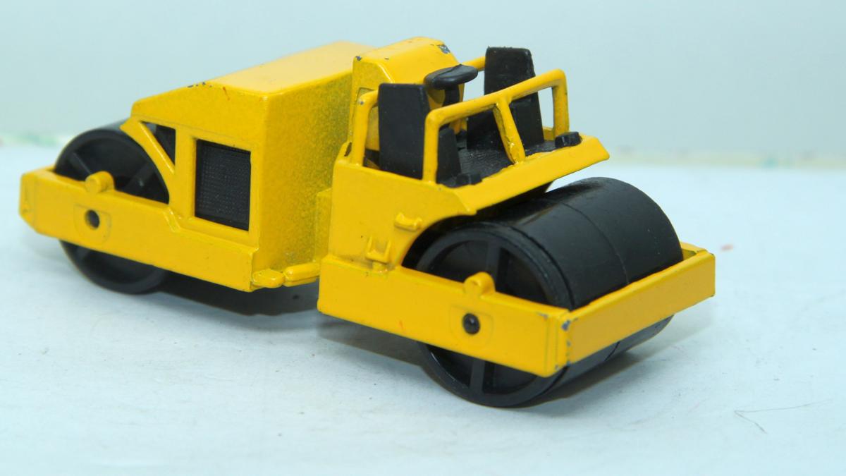 Mattel Hot Wheels 69 Road Roller, 1986, gelb